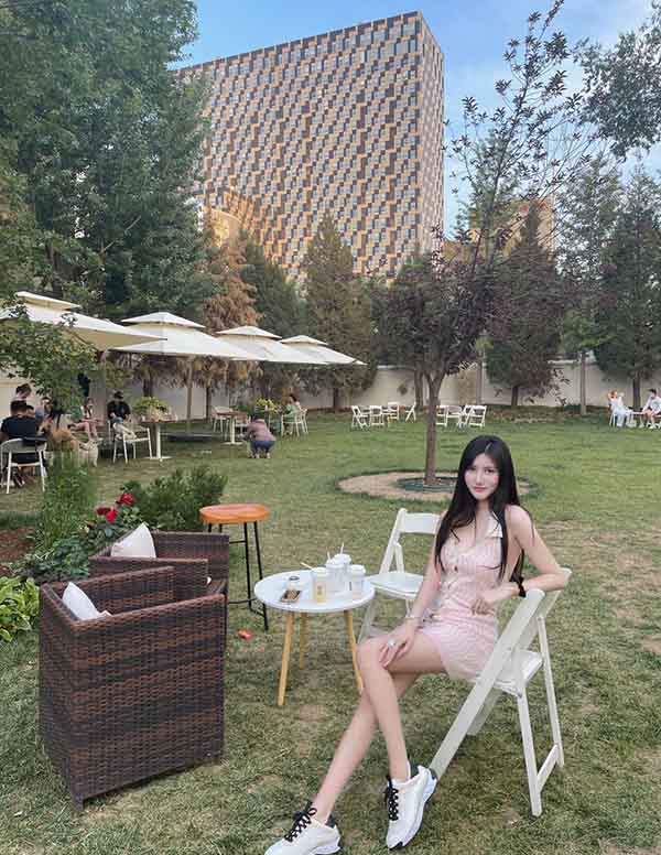 洛杉矶模特预约微信